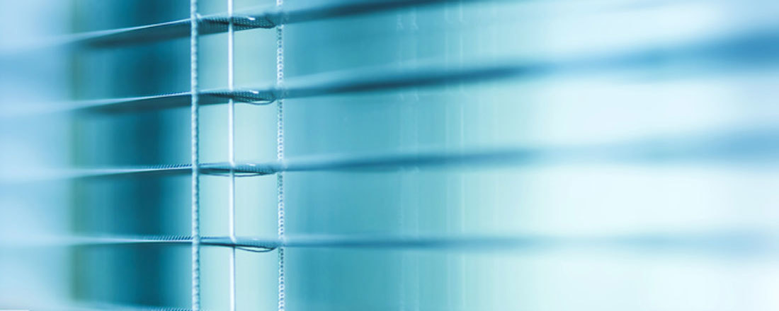 Aluminum venetian blinds