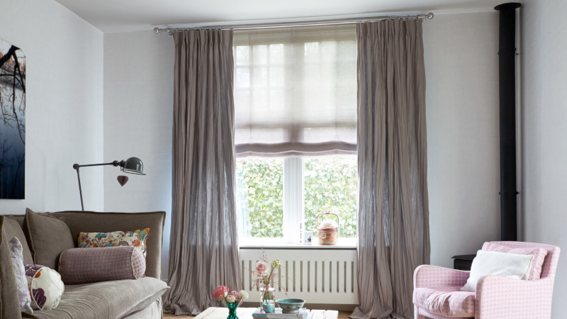 Trots Curtain on rings
