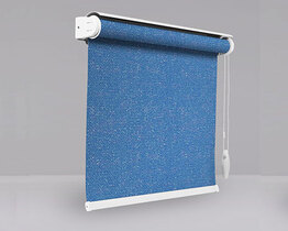 Roller blind with cassete jacquard