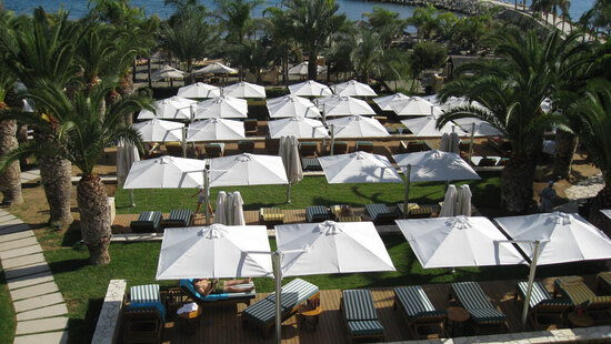 
										Garden parasols
																						
