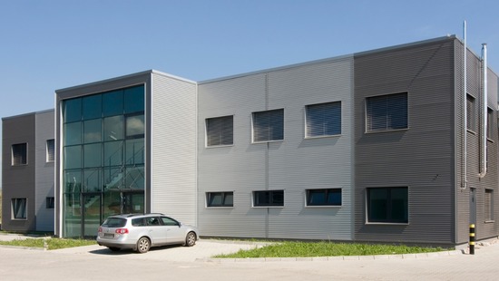 
										External facade blinds
																						