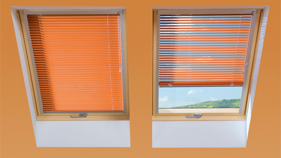 
										Venetian blinds FAKRO AJP
																						