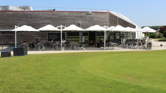 
										Garden parasols
																						