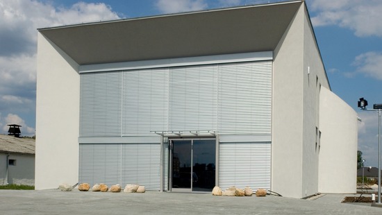 
										External facade blinds
																						